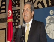 إصابة وزير الخارجية التونسي بكورونا .. التفاصيل هنا !!