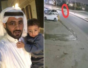 بالفيديو ردة فعل سائق مركبة تنقذ طفلا من دهس سيارة مسرعة بالخرج