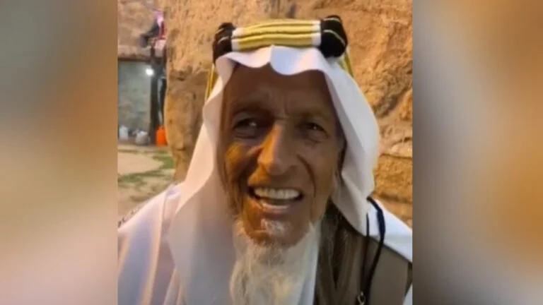 فيديو لمسن سعودي بعمر 136 عاما يثير جدلا حول حقيقته