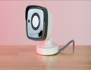 اختراع جديد …كاميرا ذكية ترصد المطلوبين أمنيًا حتى لو أخفوا وجوههم
