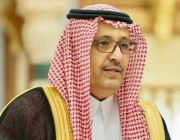 أمير منطقة الباحة يصدر 82 قرارًا لترقية عدد من موظفي الإمارة