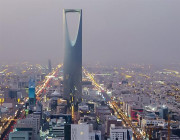 امير منطقة الرياض يوجه بإلزام المجمعات والمولات التجارية
