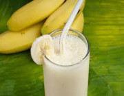 تعرف على فوائد عصير الموز باللبن بعد الفطار .. التفاصيل هنا !!