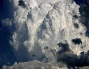 “الأرصاد” يُنبِّه 12 منطقة: أمطار متوسطة إلى غزيرة وسيول وانعدام في الرؤية