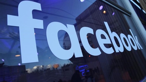 “فيسبوك” تدخل سباق تطبيقات مؤتمرات الفيديو بطرح “ماسنجر رومز”