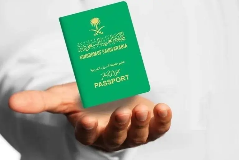 الجوزات تُوضح إصدار وتجديد جواز السفر لمدة 5 سنوات لهذه الفئة العمرية