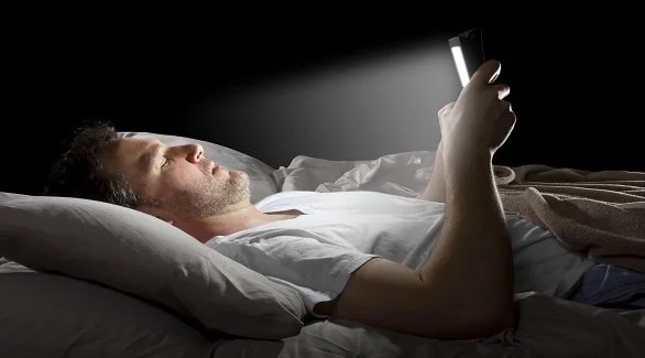ميزة مخفية بهواتف آيفون تساعد على النوم