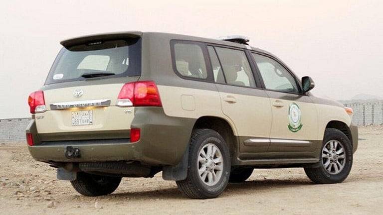 عسير.. القبض على مخالفَيْن اثيوبيَّيْن لتهريبهما 4 كيلوجرامات من “القات”